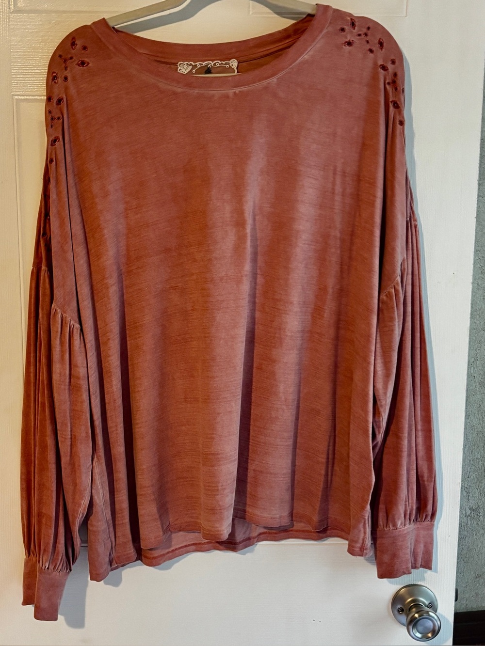 Cupio XL Mauve Embroidered Balloon Sleeve Knit Top Boho Casual Stretch